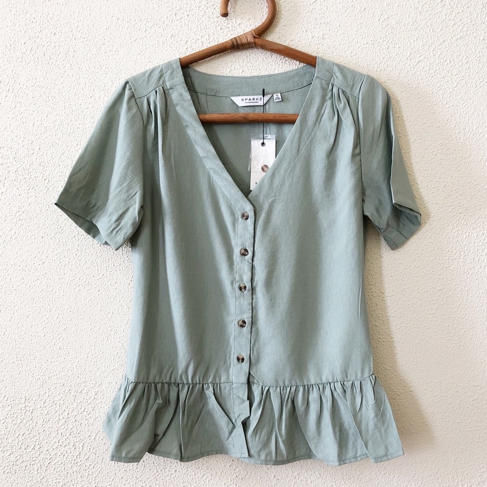 NWT Anthropologie Sage Green Peplum Hem Tee